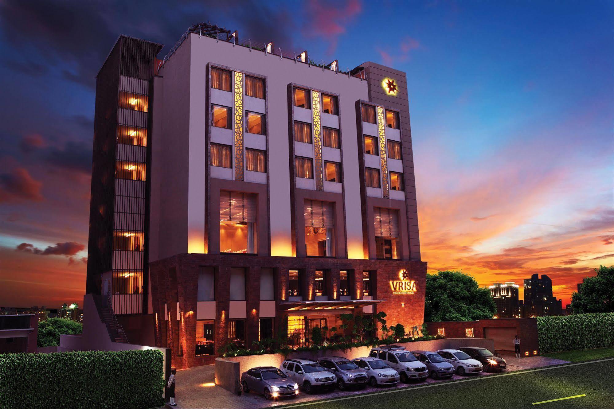 Hotel Vrisa Jaipur Bagian luar foto