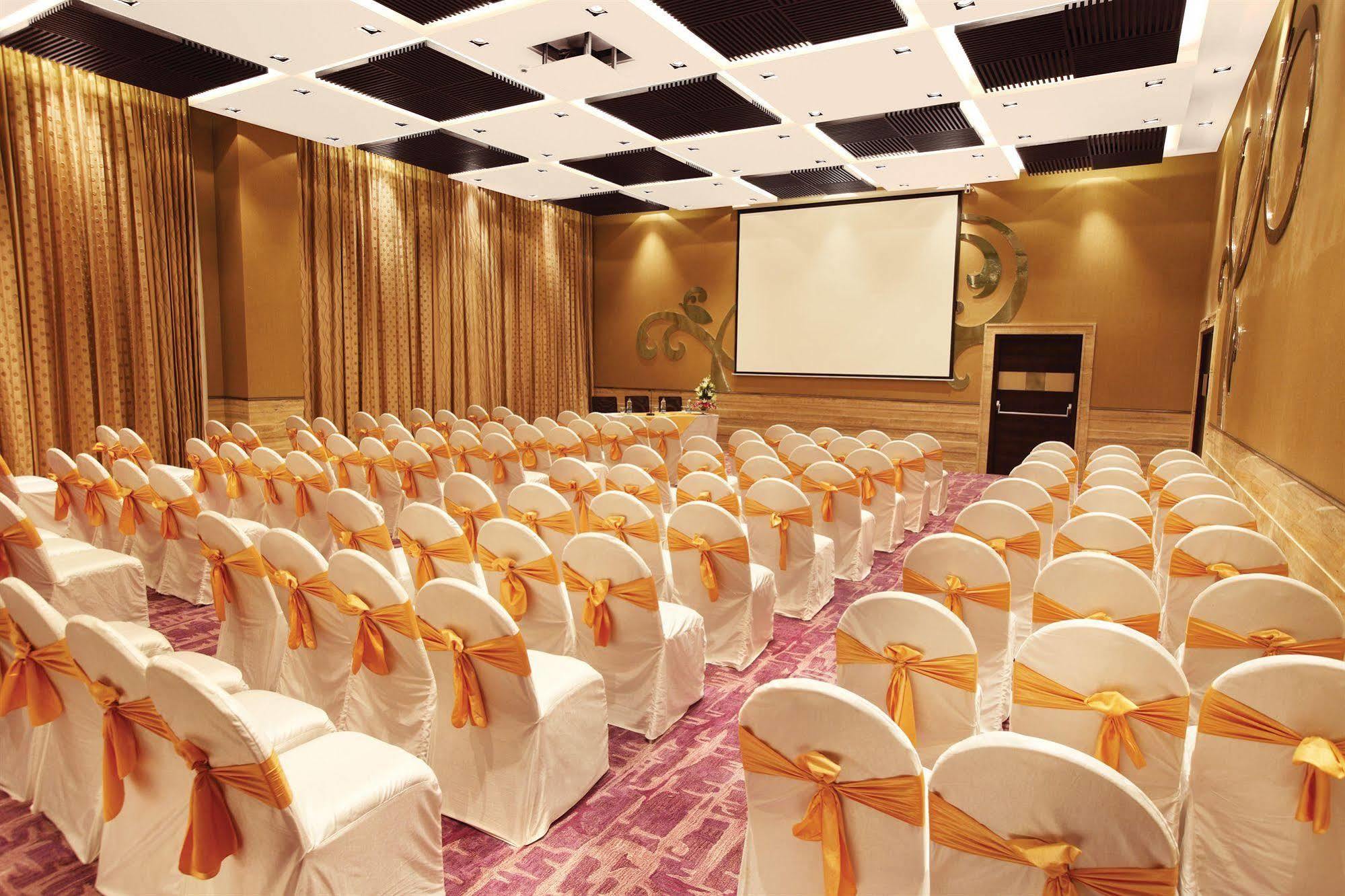 Hotel Vrisa Jaipur Bagian luar foto