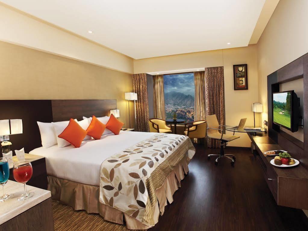 Hotel Vrisa Jaipur Bagian luar foto